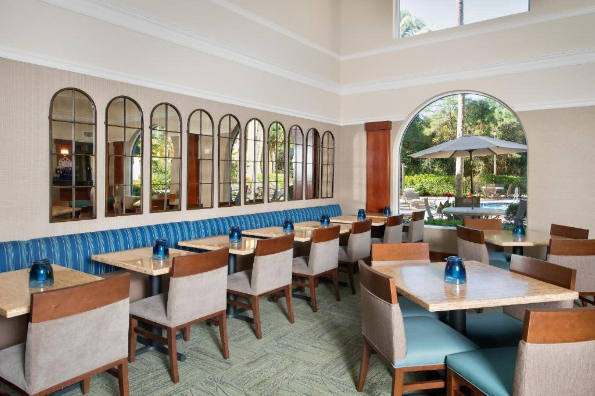Hawthorn Extended Stay By Wyndham North Naples Exterior foto