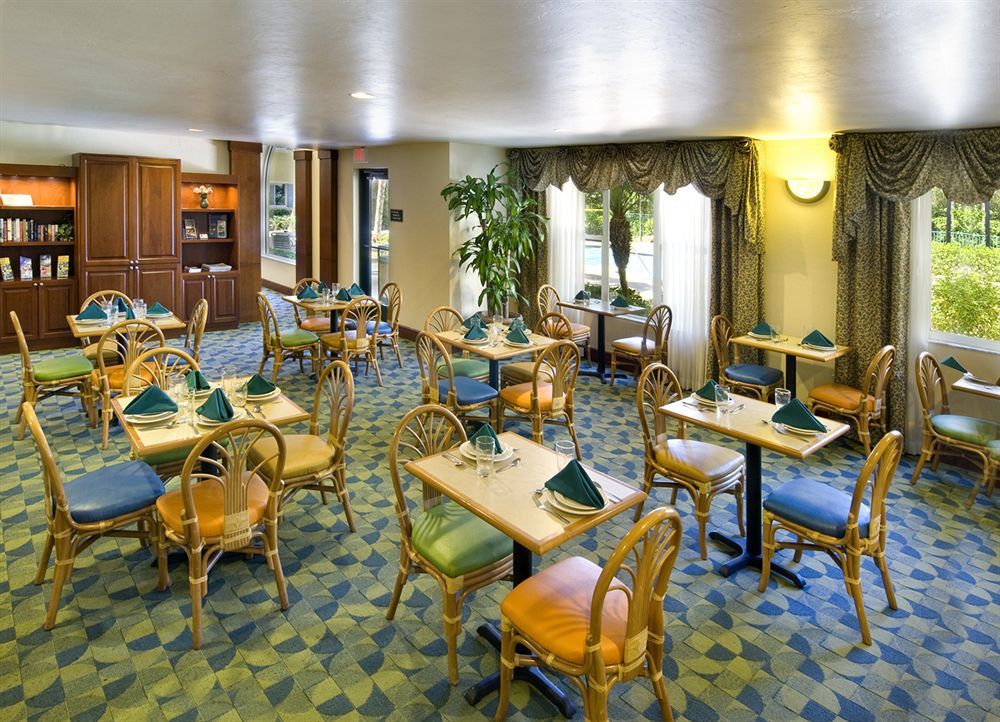 Hawthorn Extended Stay By Wyndham North Naples Exterior foto